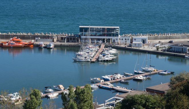 Ce acţiuni dedicate industriei HoReCa vor avea loc pe litoral - marearedeschidere-1621270822.jpg