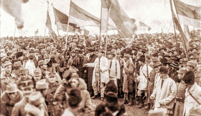 Marea Unire, reprezentată în cadrul unui concert, la Constanța - mareaunirew2000h1371q100w747h373-1526464431.jpg