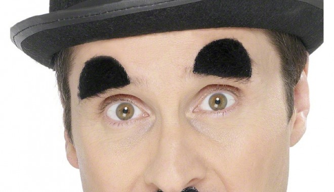 Marele maestru... Charlie Chaplin - marelemaestrucharliechaplin-1405425762.jpg