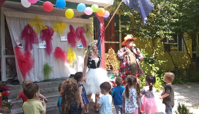 Mare petrecere la creșele constănțene de Ziua Copilului - marepetrecere1-1559326963.jpg