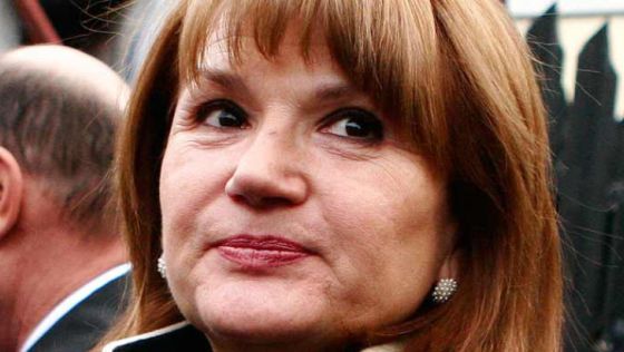 Cum a petrecut Traian Băsescu de ziua soției sale - mariabasescuimplinesteastazi61de-1347177703.jpg