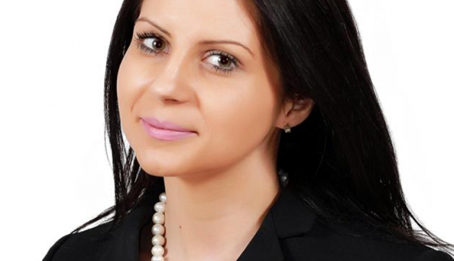 Milionara de 30 de ani, abonată la banii statului, catapultată în PNL Constanța. Din cauza ei s-a retras Dragomir? - mariagabrielahorga-1474040855.jpg