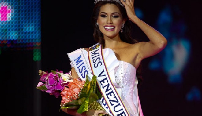 Miss Universe 2013 este din Venezuela - mariagabrielaislermissvenezuela2-1384070857.jpg