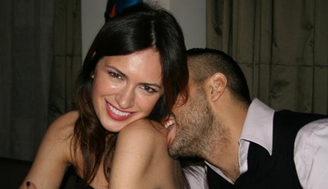 MARIA MARINESCU DIVORȚEAZĂ de soțul aflat în închisoare - mariamarinescusifranklargepic-1393954190.jpg