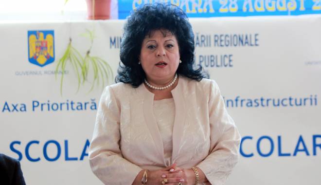 Cetățenii comunei Cumpăna, educați cum să gestioneze deșeurile - marianagaju1-1447602757.jpg