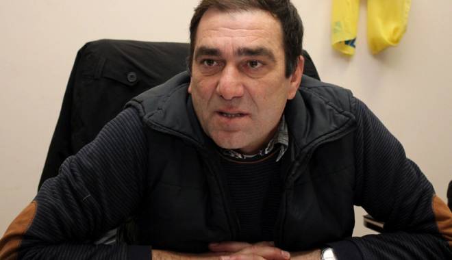 Primăria Corbu a alocat ajutoare financiare celor loviți de inundații - mariangalbinasu2-1445170540.jpg