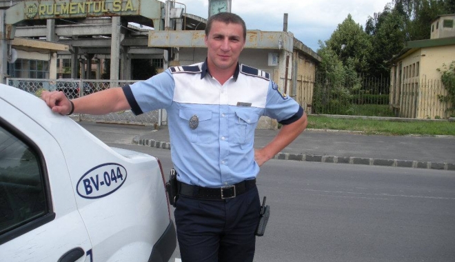Cât de nesimțite sunt salariile polițiștilor. Marian Godină a făcut public fluturașul de salariu - mariangodina-1490030773.jpg