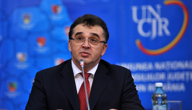 Ce spune Marian Oprișan, unul dintre cei 4 membri care au votat pentru Mihai Tudose - marianoprisanlaadunareageneralaa-1516046618.jpg