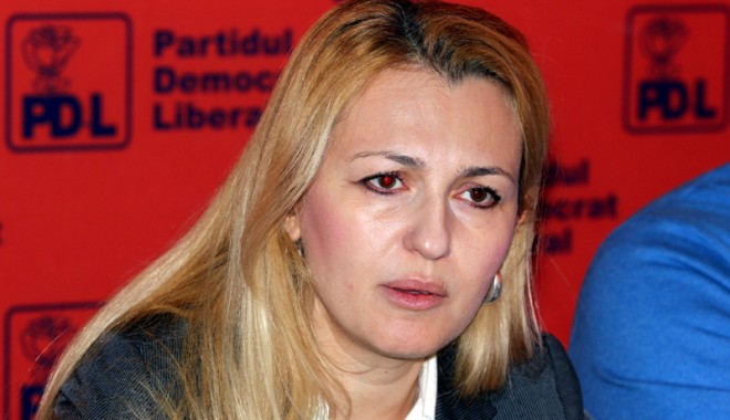 Maria Stavrositu, delegat la Congresul PPE - mariastavrositu61349881676-1350481920.jpg