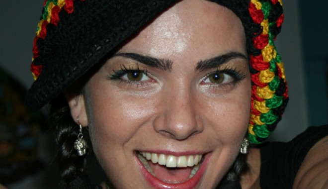 Dana Marijuana nu mai face față datoriilor - marijuanainterviunebun2-1329403081.jpg