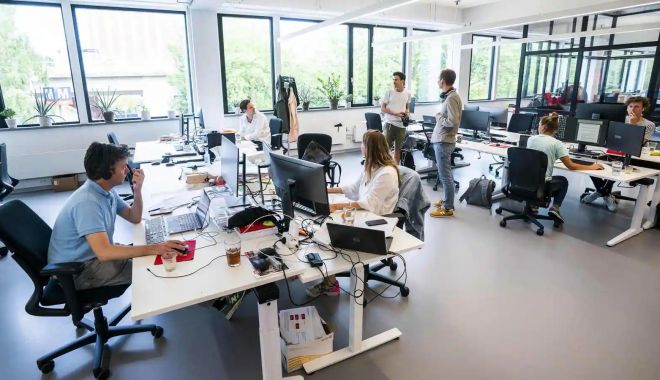 Cum vor marile companii să-şi convingă angajaţii să revină la birou - marilecompanii-1628538569.jpg