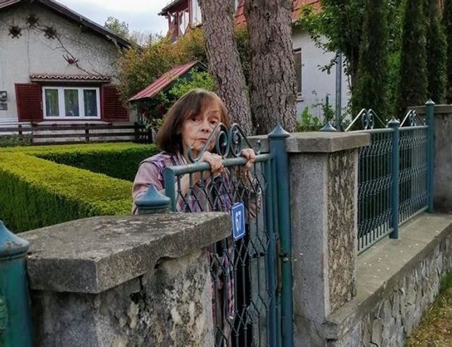Marina Voica, afectată de criza apei. "La 89 de ani, mă spăl la lighean"