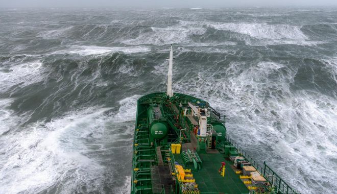 Mai e atractivă meseria de marinar? 
