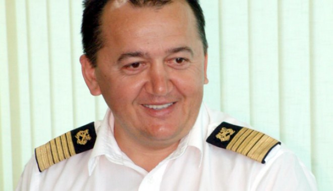 De la poveștile lui Jules Verne la cârma coloșilor de oțel - marinutachintoan-1397059073.jpg