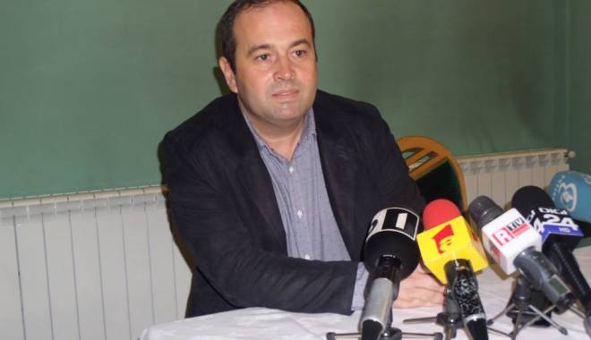 Patronul de la Brădet: Cei șapte angajați nu au știut că au E.coli, nu au simptome. Analiza nu este cerută de lege - mariusbadeabradet-1458130374.jpg