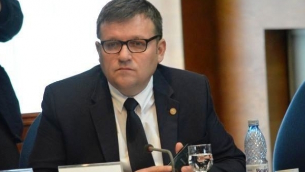 Ministrul Muncii, ironii către Iohannis: N-a vrut să se facă de râs, a trimis un consilier - mariusbudai465x39001250700-1552049420.jpg