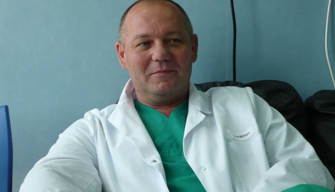 MEDICII constănțeni prinși în timp ce luau șpagă, ARESTAȚI - mariusmilitaru-1418800958.jpg