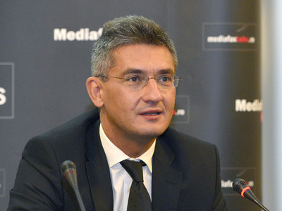 Președintele Agenției naționale a Medicamentului a fost destituit - mariussavuvictorciupuliga-1393422024.jpg