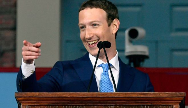 Facebook recunoaște că a șters mesaje trimise pe Messenger de Mark Zuckerberg - markzuckerberg-1523021412.jpg