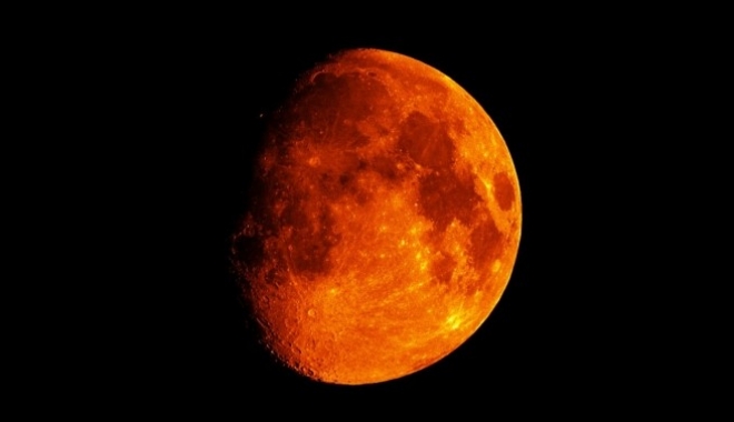 Un avion al NASA a detectat atomi de oxigen în atmosfera lui Marte - marte-1463035760.jpg