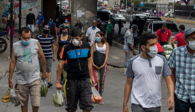 OMS recomandă purtarea măștilor de protecție în public - masca-1591428235.jpg
