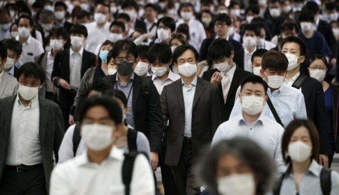 Tokyo ar putea declara starea de urgență dacă situația se agravează - masca-1596182798.jpg