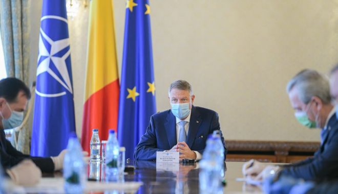 Iohannis a convocat o nouă ședință la Cotroceni pe tema COVID-19 - masca-1605694615.jpg