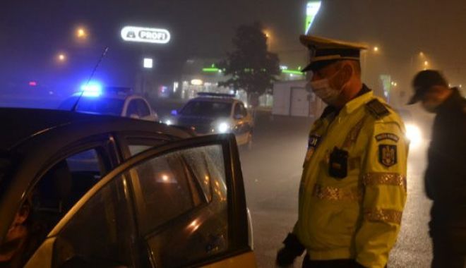 Bărbat mort de doi ani, sancționat de polițiști pentru că a ieșit pe stradă după ora 23.00 - masca-1614593190.jpg