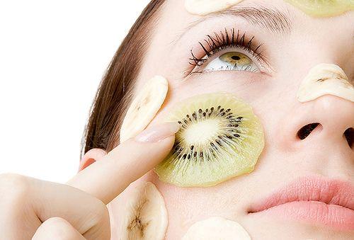 Măști cosmetice… de casă - mascafructe-1365628460.jpg