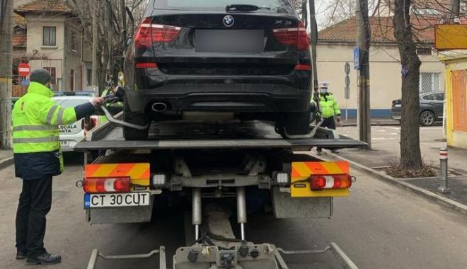 Amenzi pentru şoferii care parchează sau staţionează neregulamentar - masina-1616070321.jpg