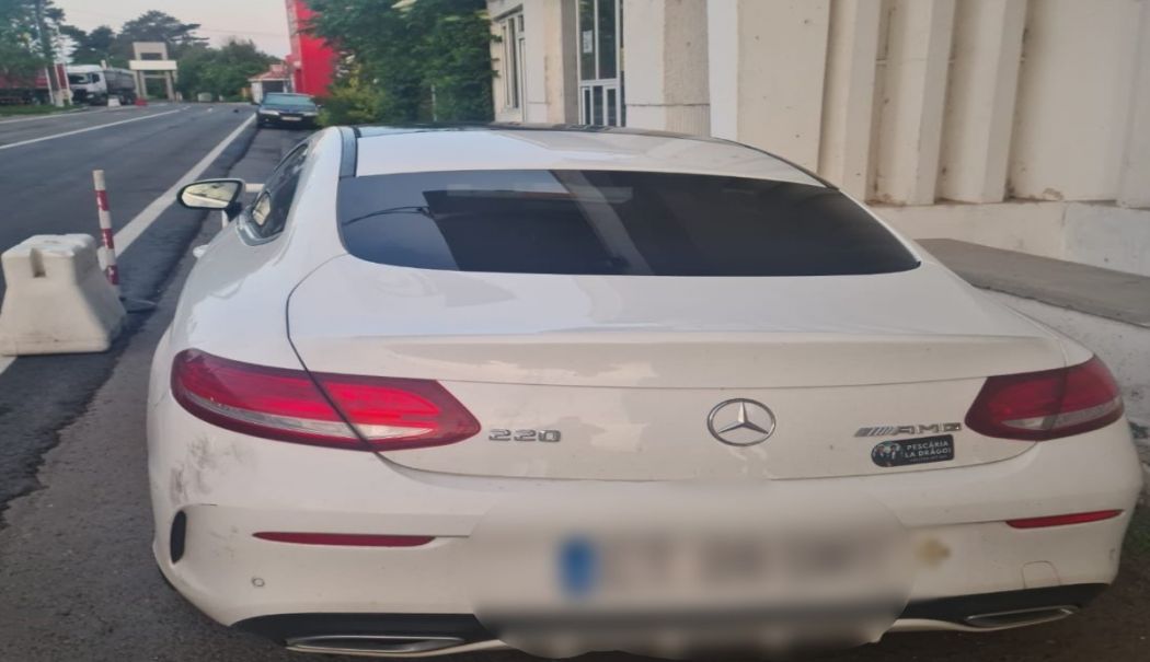 Un autoturism căutat în Germania a fost descoperit la Vama Veche - masina-cautata-in-gernalia-1715267421.jpg
