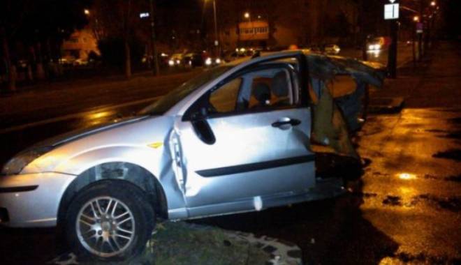 ACCIDENT RUTIER CUMPLIT! TREI MORȚI ȘI ALȚI RĂNIȚI - masinaadevarul646x40433171000-1427013617.jpg