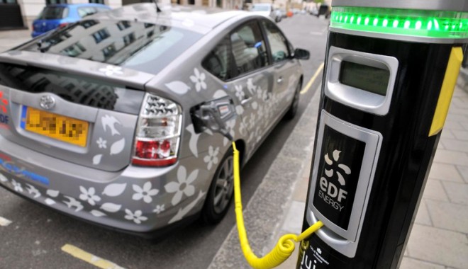 Ia-ți o mașină electrică! Cum poți obține ecotichetul Rabla de 12.000 lei - masinaelectrica-1366992519.jpg