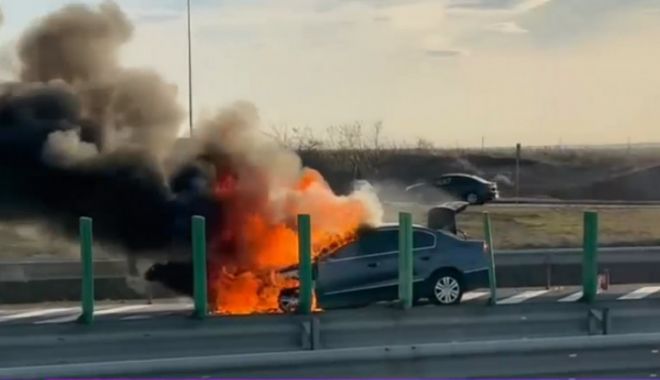 O tânără de 18 ani a trecut pe lângă moarte, după ce mașina i-a luat foc în mers pe Autostrada Soarelui