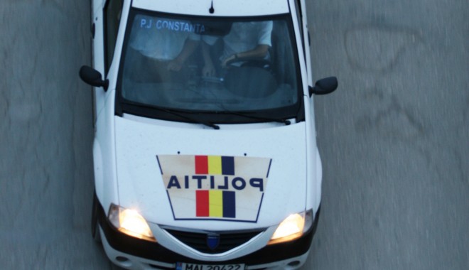 Peste 200 de polițiști, în stradă, în această seară - masinapolitie16-1351176623.jpg