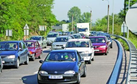 InfoTrafic / Situația traficului rutier - masini-1310886684.jpg