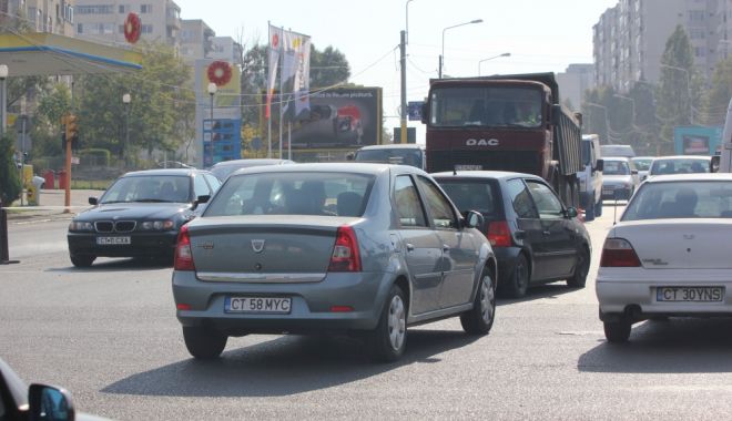 Avertisment al polițiștilor! Se recomandă ocolirea variantei Ovidiu - masiniaglomeratie101368428945-1523608186.jpg