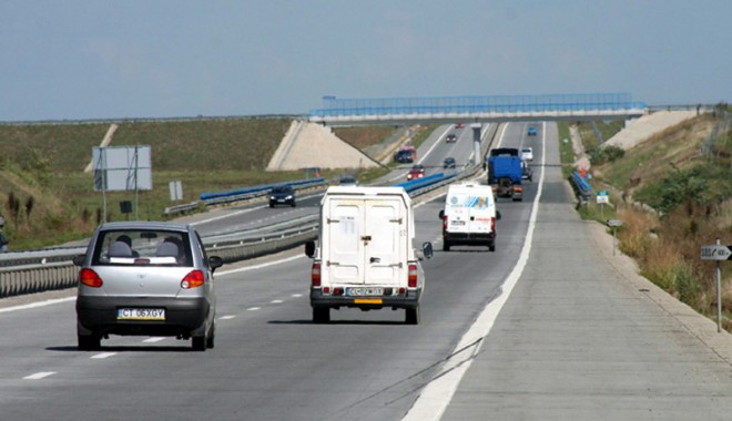 Taxa de primă înmatriculare rămâne neschimbată până în 2013 - masiniautostradagf23-1317238317.jpg