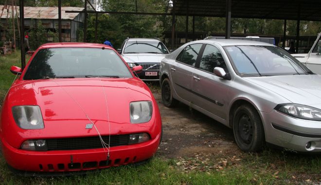 Piața auto second hand, în vizorul Gărzii de Coastă. Zeci de mașini oprite la graniță! - masinigranita-1582055799.jpg