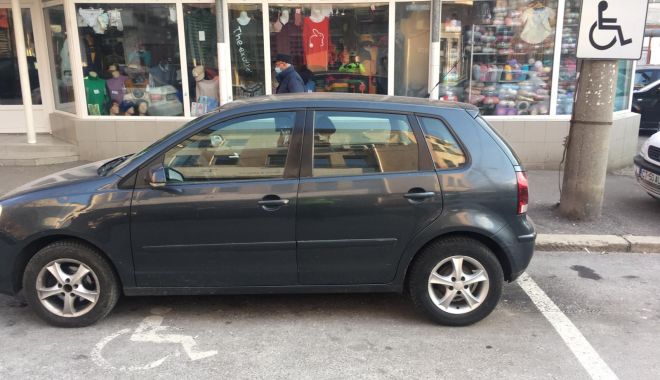 Maşinile parcate pe locurile pentru persoanele cu dizabilităţi, ridicate de Poliţia Locală - masinileparcate-1611656074.jpg