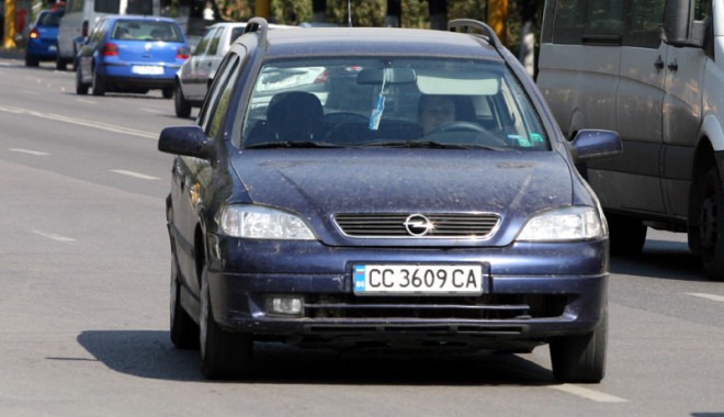 Atenție la înmatricularea mașinilor în Bulgaria! Se schimbă regulile - masininumerestrainebulgaria133-1326308588.jpg