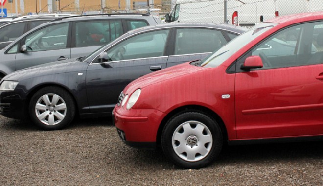Noua taxă auto intră  în vigoare de sâmbătă - masinivarianta4-1326293521.jpg
