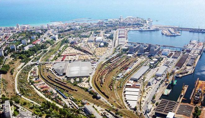 Măsuri pentru fluidizarea traficului în portul Constanța - masuripentrufluidizareatraficulu-1652256924.jpg