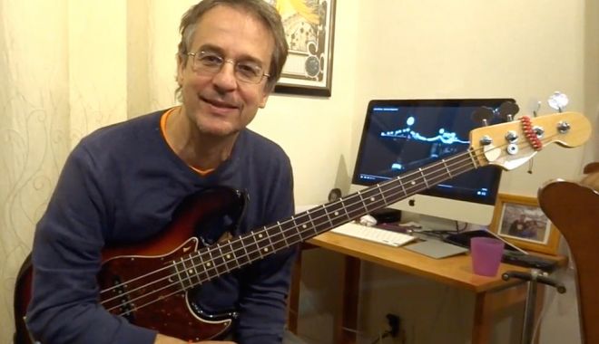 Renumitul basist englez Matthew Seligman a murit de coronavirus - matthewseligman-1587303518.jpg