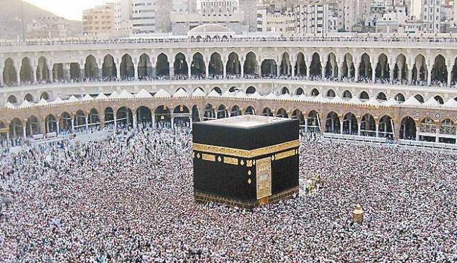 O macara s-a prăbușit peste Moscheea Sfântă de la Mecca; cel puțin 65 de morți - mecca0197f3cca895-1441996462.jpg