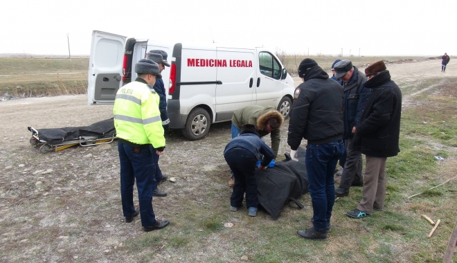 DESCOPERIRE MACABRĂ! CONSTĂNȚEAN DE 37 ANI, GĂSIT MORT ÎNTR-UN ȘANȚ DE PE MARGINEA DRUMULUI - med-1488011310.jpg