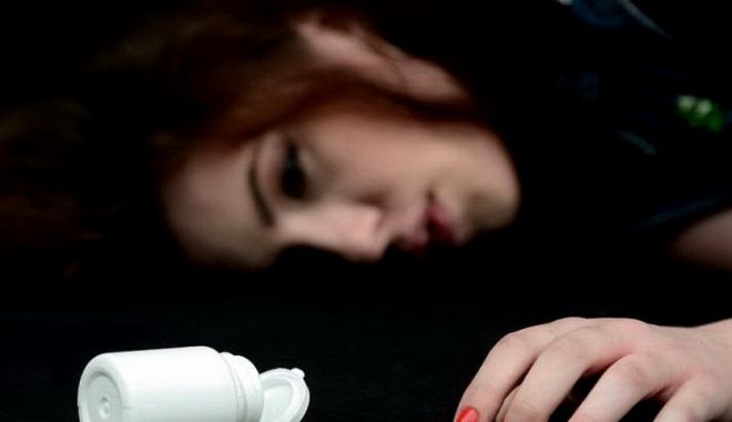 O adolescentă s-a sinucis după o ceartă cu tatăl ei. Înainte să moară, își sunase mama, dar aceasta i-a spus că nu poate vorbi mult - med-1553431372.jpg