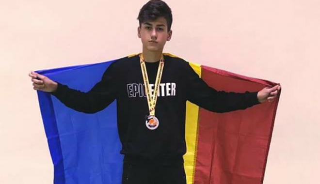 Medalii balcanice pentru sportivii de la Mihail Kogălniceanu - medalii-1510766138.jpg