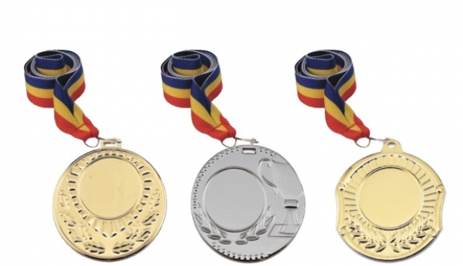 O medalie de argint și o medalie de bronz, palmaresul elevilor români la Olimpiada Internațională de Lingvistică - medalii1406449935-1470137877.jpg