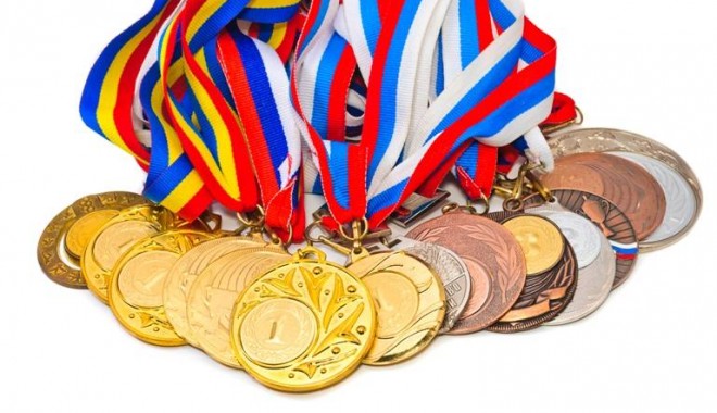 Patru medalii pentru lotul olimpic de chimie al României - medaliishutterstock829338078f900-1406631886.jpg
